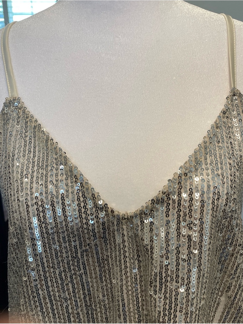 Zara Sequin Cami Tank Top (Med) Silver with tags but flaw. - Picture 6 of 9
